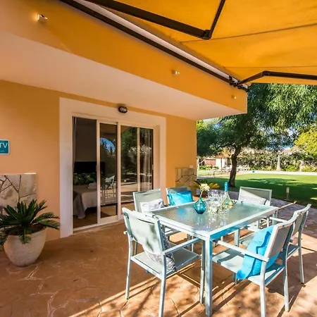 Holiday home Can Picafort Holiday Sleeps 8 With Pool And Air Con Can Picafort (Mallorca)