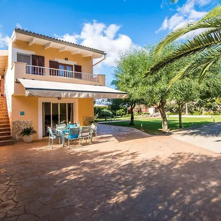 Can Picafort Holiday Sleeps 8 With Pool And Air Con * Can Picafort (Mallorca)